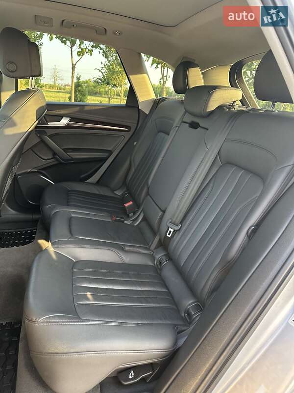 Позашляховик / Кросовер Audi Q5 2019 в Одесі