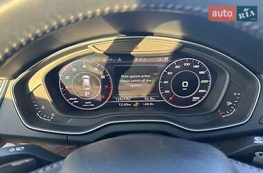 Внедорожник / Кроссовер Audi Q5 2019 в 