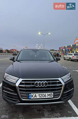 Внедорожник / Кроссовер Audi Q5 2017 в Киеве