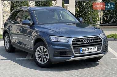 Внедорожник / Кроссовер Audi Q5 2018 в Одессе