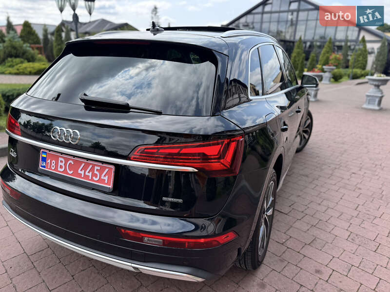 Внедорожник / Кроссовер Audi Q5 2021 в Стрые
