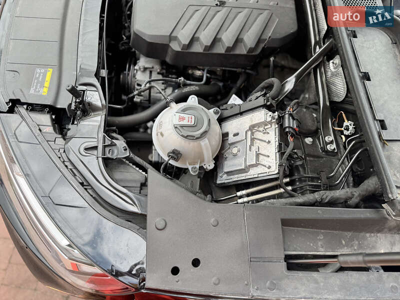 Внедорожник / Кроссовер Audi Q5 2021 в Стрые