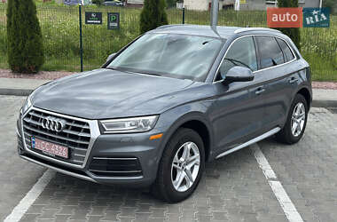 Внедорожник / Кроссовер Audi Q5 2019 в Стрые