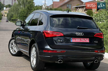 Внедорожник / Кроссовер Audi Q5 2013 в 