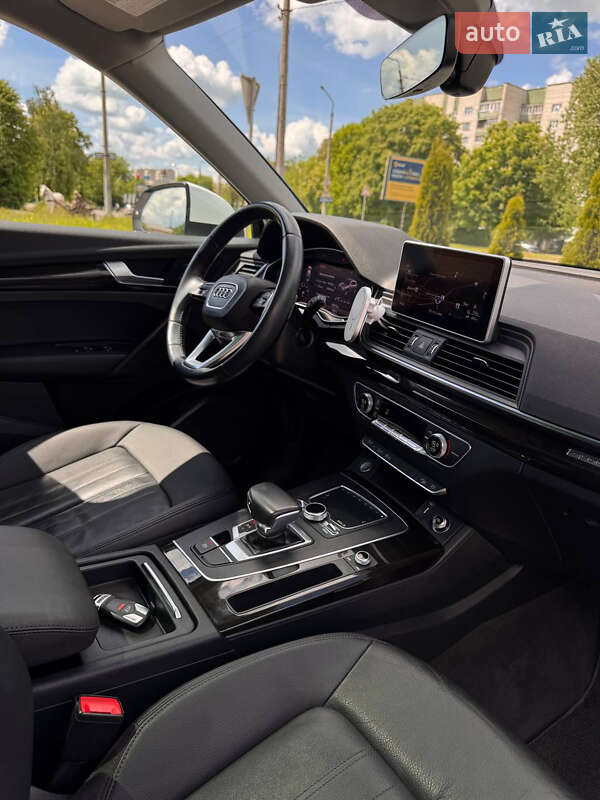 Позашляховик / Кросовер Audi Q5 2018 в Дрогобичі