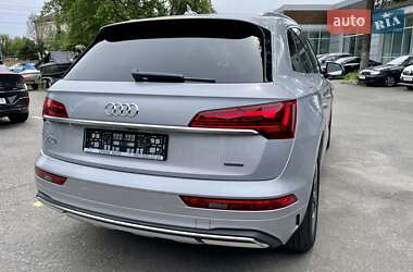 Внедорожник / Кроссовер Audi Q5 2022 в 