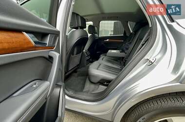 Внедорожник / Кроссовер Audi Q5 2022 в 