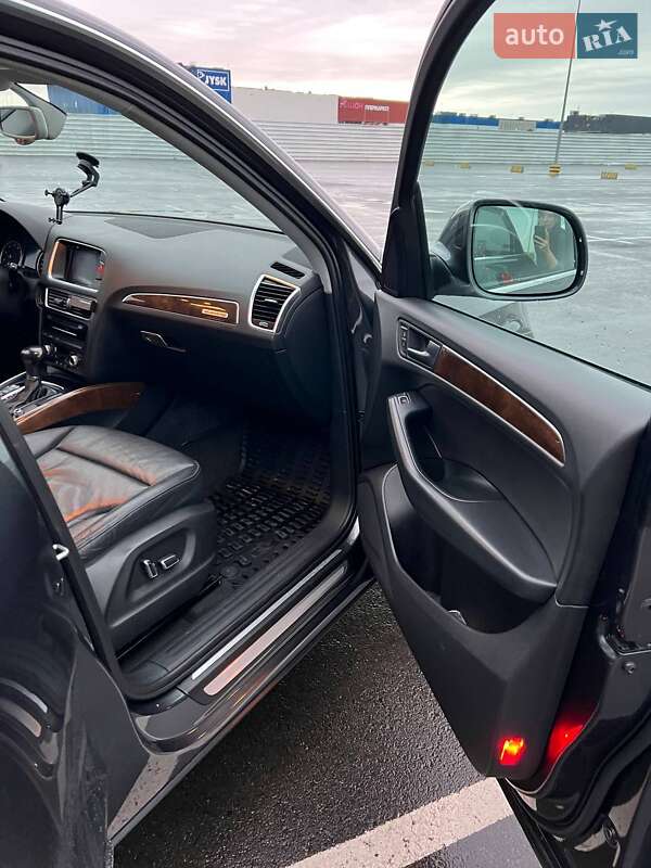 Внедорожник / Кроссовер Audi Q5 2014 в Львове