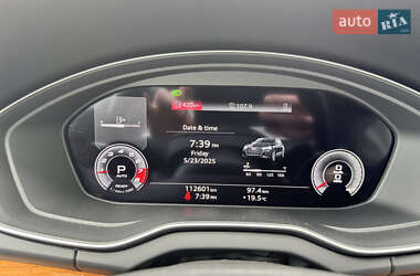 Внедорожник / Кроссовер Audi Q5 2021 в 