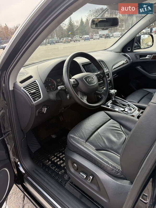 Внедорожник / Кроссовер Audi Q5 2015 в Харькове