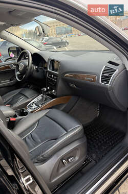 Внедорожник / Кроссовер Audi Q5 2015 в 
