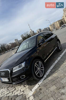 Внедорожник / Кроссовер Audi Q5 2015 в 