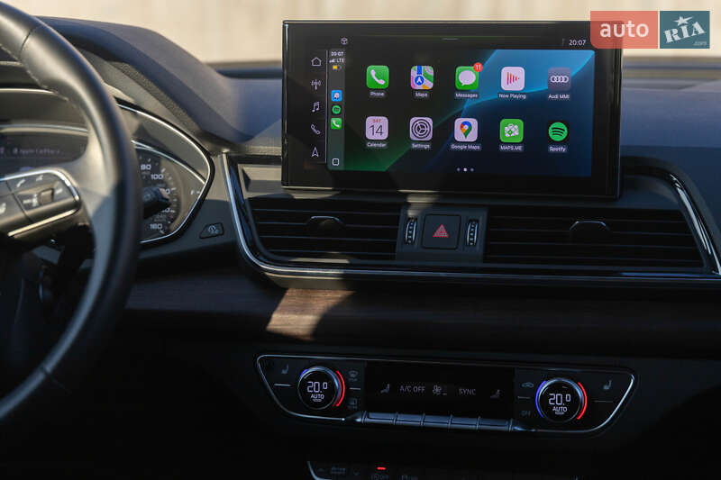 Позашляховик / Кросовер Audi Q5 2022 в Львові