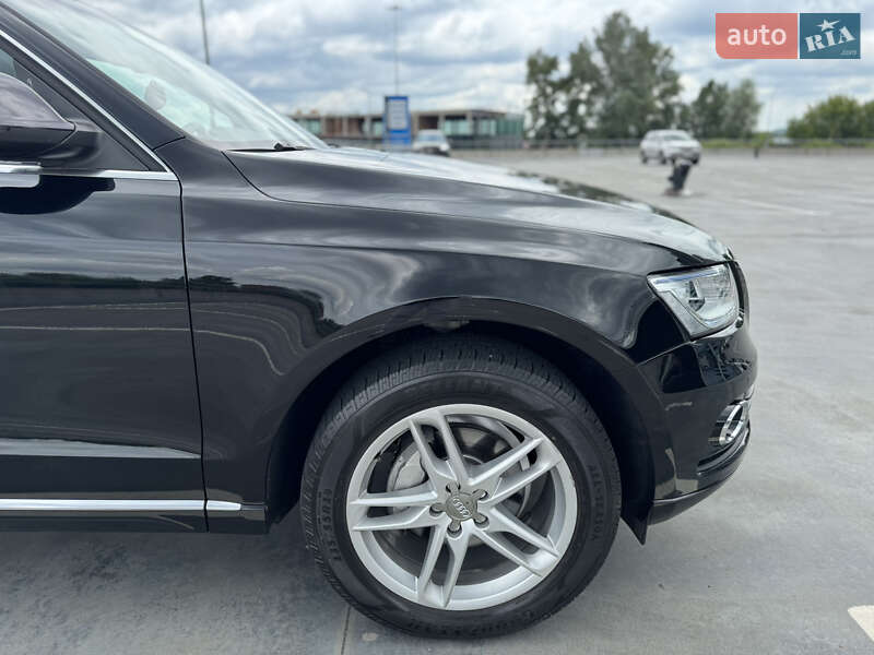 Внедорожник / Кроссовер Audi Q5 2014 в Киеве