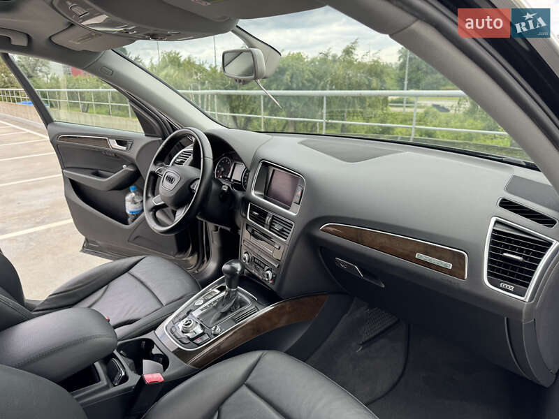 Внедорожник / Кроссовер Audi Q5 2014 в Киеве