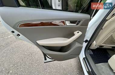 Внедорожник / Кроссовер Audi Q5 2009 в Днепре