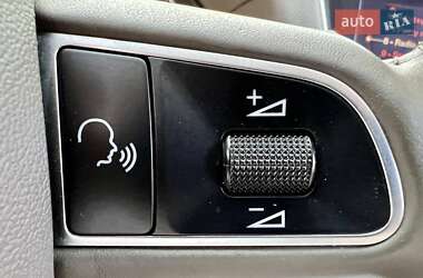 Внедорожник / Кроссовер Audi Q5 2009 в 