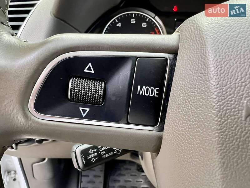 Внедорожник / Кроссовер Audi Q5 2009 в Днепре