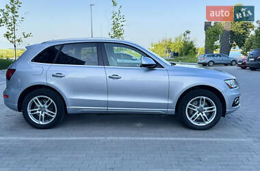 Внедорожник / Кроссовер Audi Q5 2015 в 