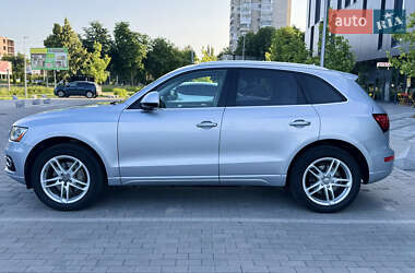 Внедорожник / Кроссовер Audi Q5 2015 в 