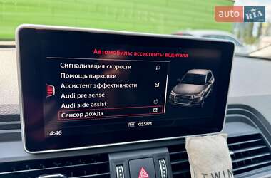 Внедорожник / Кроссовер Audi Q5 2018 в 