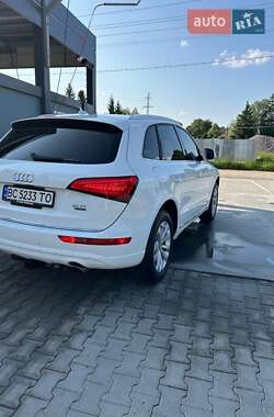 Внедорожник / Кроссовер Audi Q5 2015 в 