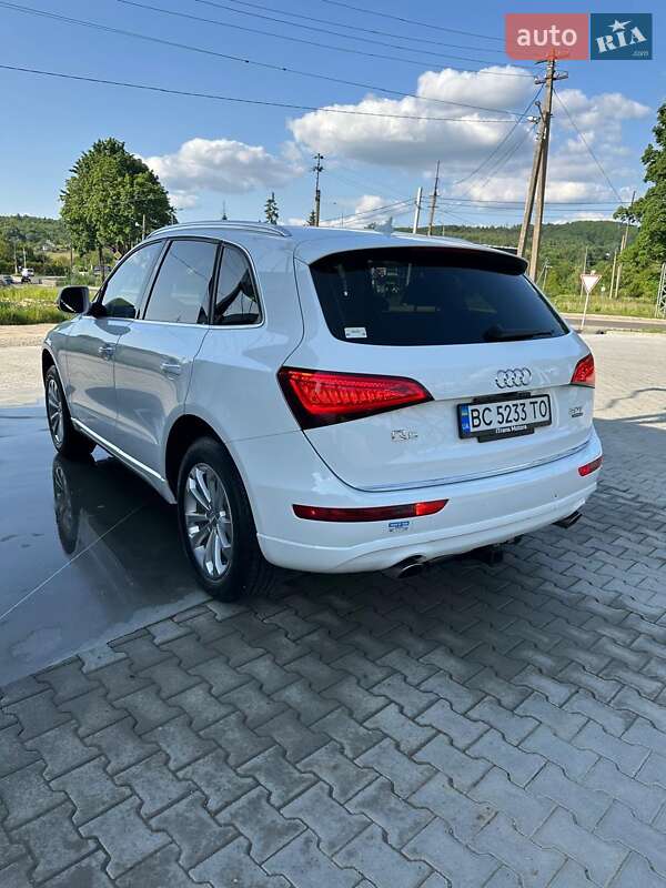 Внедорожник / Кроссовер Audi Q5 2015 в Самборе