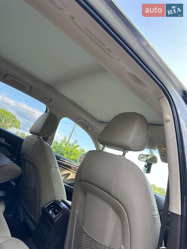 Внедорожник / Кроссовер Audi Q5 2015 в Самборе