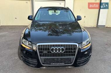 Внедорожник / Кроссовер Audi Q5 2010 в 