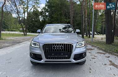 Внедорожник / Кроссовер Audi Q5 2015 в 