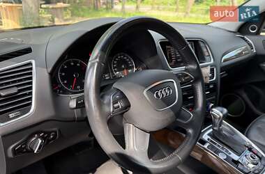 Внедорожник / Кроссовер Audi Q5 2015 в 