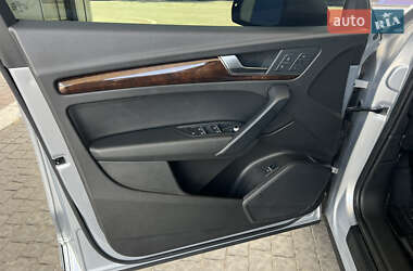 Внедорожник / Кроссовер Audi Q5 2018 в 