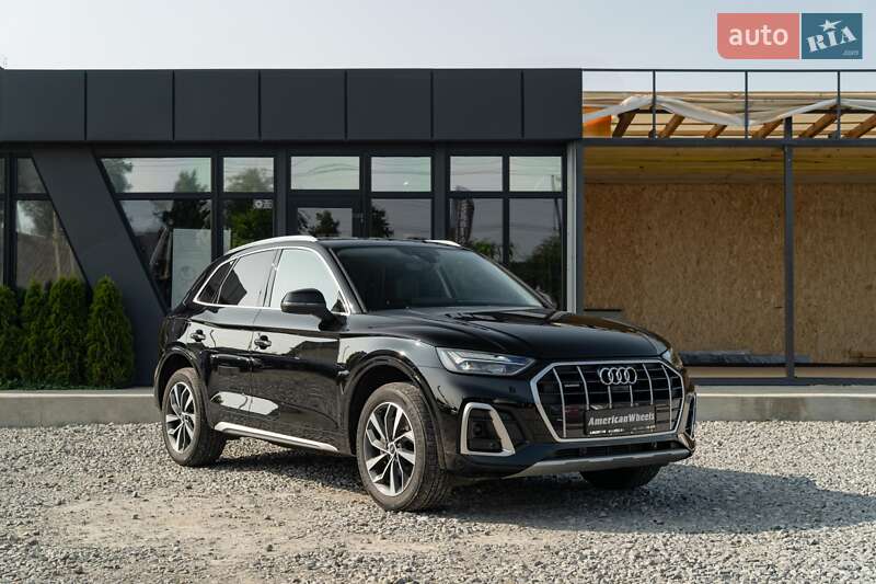 Внедорожник / Кроссовер Audi Q5 2021 в Черновцах