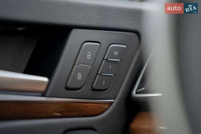 Внедорожник / Кроссовер Audi Q5 2021 в Черновцах