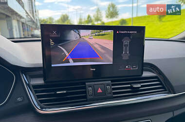 Внедорожник / Кроссовер Audi Q5 2021 в 