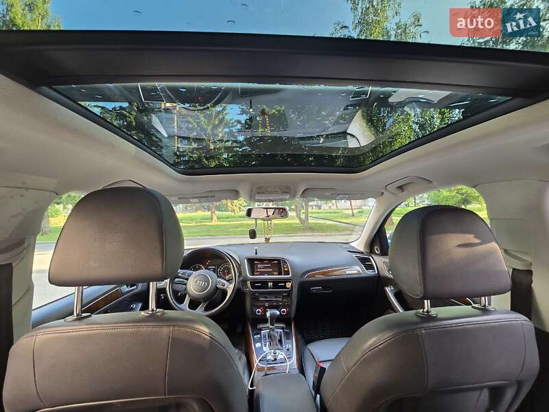Внедорожник / Кроссовер Audi Q5 2015 в Хмельницком
