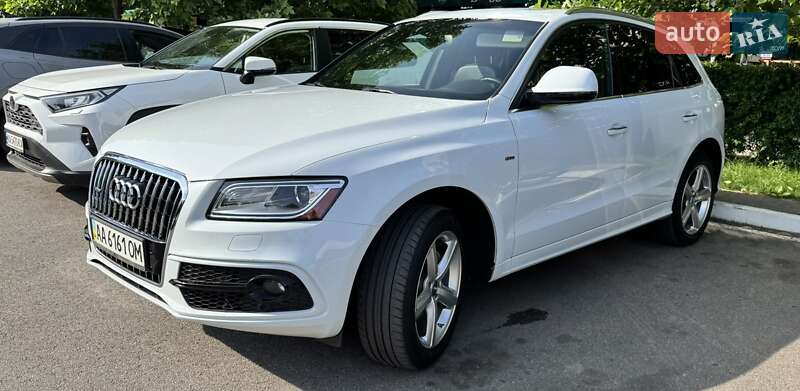 Внедорожник / Кроссовер Audi Q5 2016 в 