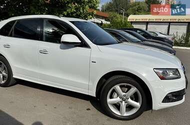 Внедорожник / Кроссовер Audi Q5 2016 в 