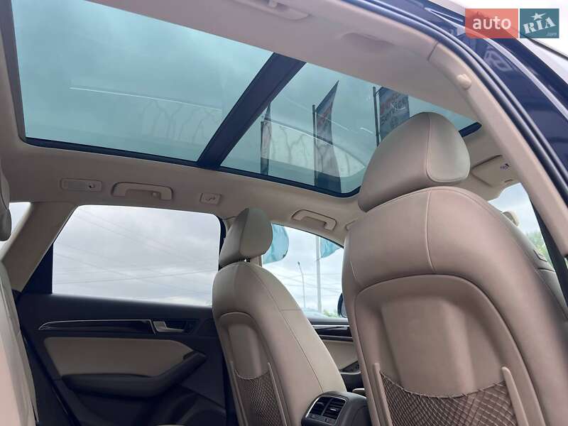 Внедорожник / Кроссовер Audi Q5 2015 в Нововолынске