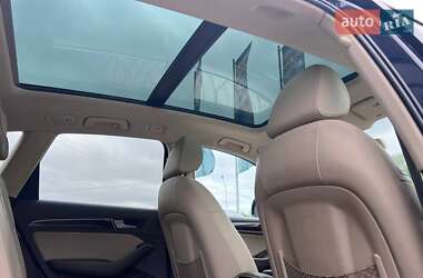 Внедорожник / Кроссовер Audi Q5 2016 в 