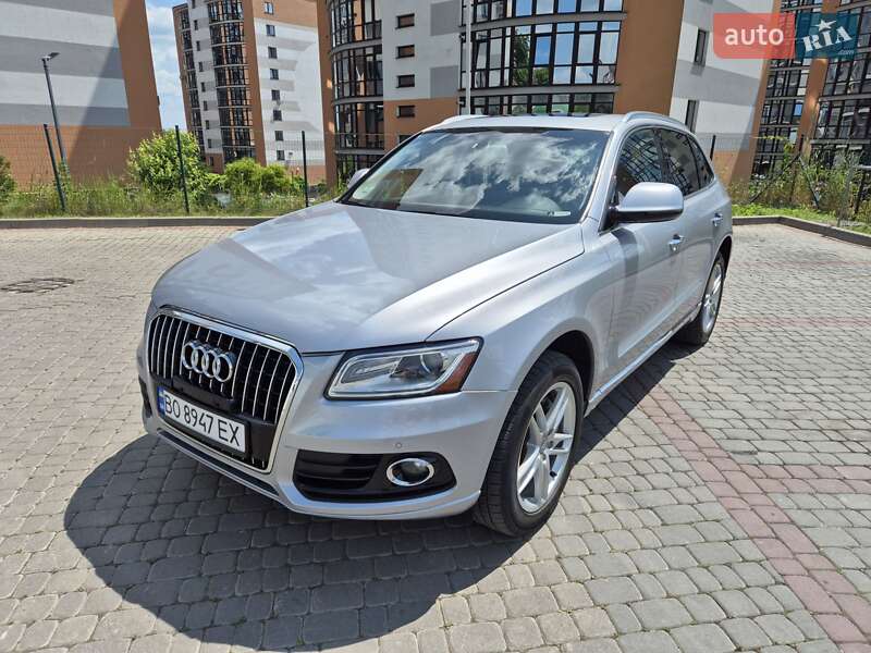 Внедорожник / Кроссовер Audi Q5 2015 в 