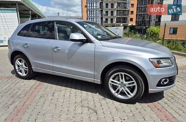 Внедорожник / Кроссовер Audi Q5 2015 в 