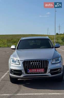 Внедорожник / Кроссовер Audi Q5 2016 в 