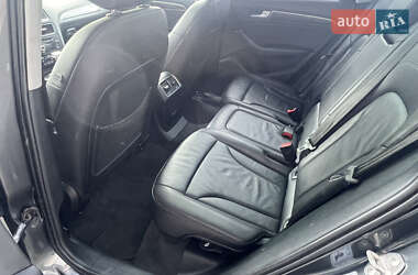 Внедорожник / Кроссовер Audi Q5 2016 в 
