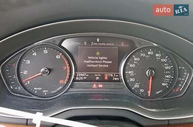 Внедорожник / Кроссовер Audi Q5 2021 в 