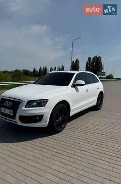 Внедорожник / Кроссовер Audi Q5 2011 в 