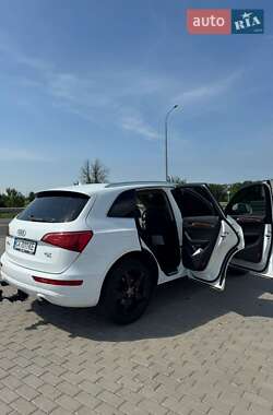 Внедорожник / Кроссовер Audi Q5 2011 в 