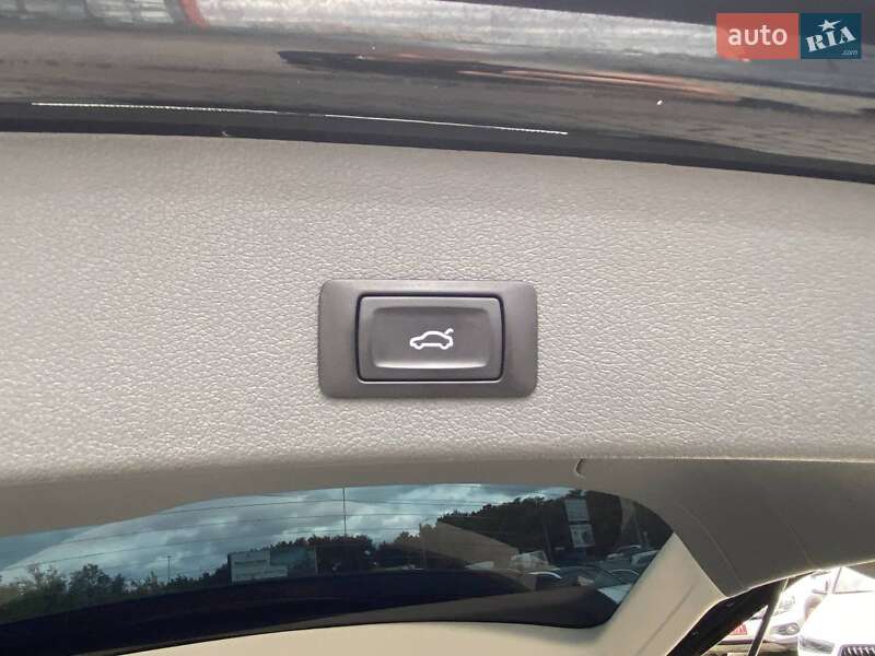 Внедорожник / Кроссовер Audi Q5 2014 в Львове