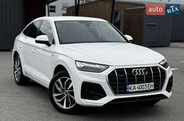 Внедорожник / Кроссовер Audi Q5 2021 в Киеве