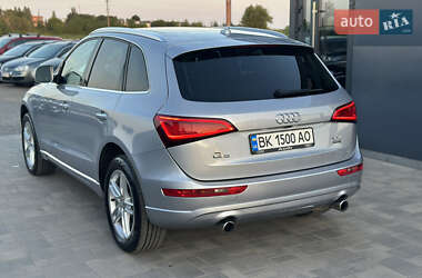 Внедорожник / Кроссовер Audi Q5 2015 в 